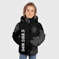 Куртка зимняя для мальчика Dark Souls glitch на темном фоне: символ и надпись, цвет: 3D-черный — фото 2