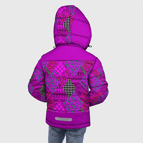Зимняя куртка для мальчика Малиновый комбинированный узор пэчворк / 3D-Красный – фото 4