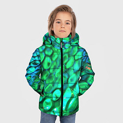 Куртка зимняя для мальчика Объемная зеленая текстура в виде чешуи, цвет: 3D-черный — фото 2