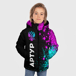 Куртка зимняя для мальчика Артур и неоновый герб России по-вертикали, цвет: 3D-черный — фото 2