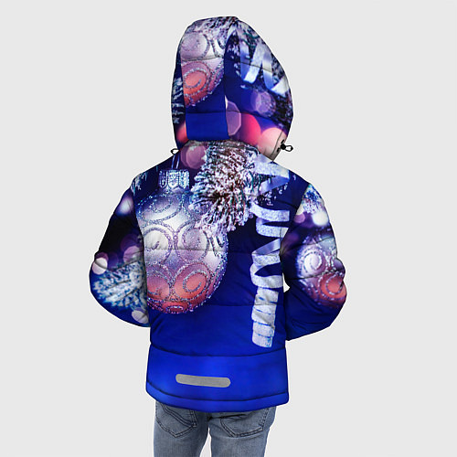 Зимняя куртка для мальчика Новогодняя елка с шарами / 3D-Красный – фото 4