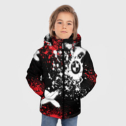 Куртка зимняя для мальчика BMW на фоне граффити и брызг красок, цвет: 3D-черный — фото 2