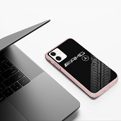 Чехол iPhone 11 матовый Mercedes AMG: Street Racing, цвет: 3D-светло-розовый — фото 2