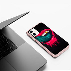 Чехол iPhone 11 матовый Ядовитый поцелуй, цвет: 3D-светло-розовый — фото 2