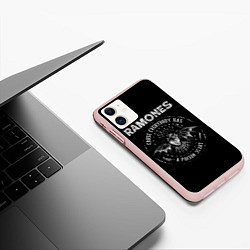 Чехол iPhone 11 матовый Сердце Рамонс, цвет: 3D-светло-розовый — фото 2