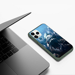 Чехол iPhone 11 Pro матовый Голодные пираньи, цвет: 3D-темно-зеленый — фото 2