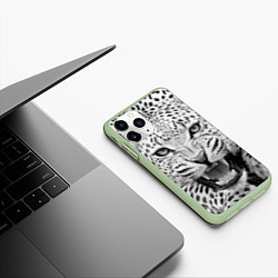 Чехол iPhone 11 Pro матовый Белый леопард, цвет: 3D-салатовый — фото 2