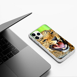 Чехол iPhone 11 Pro матовый Свирепый леопард, цвет: 3D-белый — фото 2