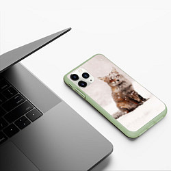 Чехол iPhone 11 Pro матовый Снежная лисица, цвет: 3D-салатовый — фото 2