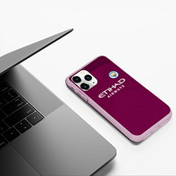 Чехол iPhone 11 Pro матовый Man City FC: Away 17/18, цвет: 3D-розовый — фото 2