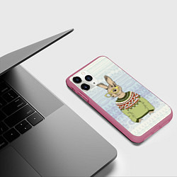 Чехол iPhone 11 Pro матовый Кролик хипстер, цвет: 3D-малиновый — фото 2