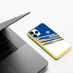 Чехол iPhone 11 Pro матовый FC Chelsea: Colour Line, цвет: 3D-желтый — фото 2