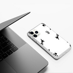 Чехол iPhone 11 Pro матовый FC Juventus: White Original, цвет: 3D-белый — фото 2