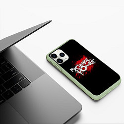 Чехол iPhone 11 Pro матовый My Chemical Romance: Blood, цвет: 3D-салатовый — фото 2