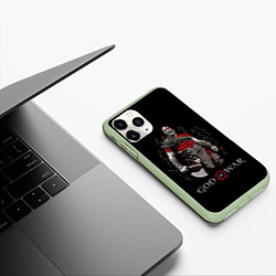 Чехол iPhone 11 Pro матовый Кратос-дровосек, цвет: 3D-салатовый — фото 2