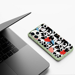 Чехол iPhone 11 Pro матовый Милые панды, цвет: 3D-салатовый — фото 2