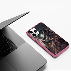 Чехол iPhone 11 Pro матовый Merciless Predator, цвет: 3D-малиновый — фото 2