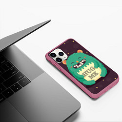 Чехол iPhone 11 Pro матовый Monster: Hug me, цвет: 3D-малиновый — фото 2