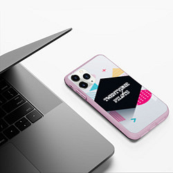 Чехол iPhone 11 Pro матовый Twenty One Pilots: Geometry, цвет: 3D-розовый — фото 2