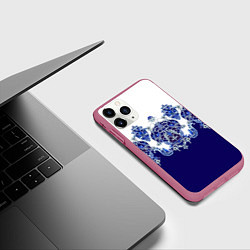 Чехол iPhone 11 Pro матовый Растительный орнамент, цвет: 3D-малиновый — фото 2