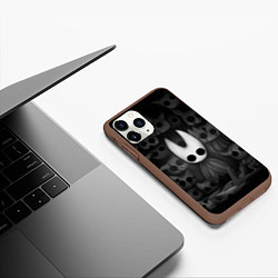 Чехол iPhone 11 Pro матовый Hollow Knight, цвет: 3D-коричневый — фото 2