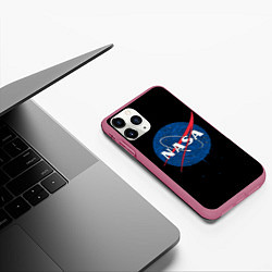 Чехол iPhone 11 Pro матовый NASA Краски, цвет: 3D-малиновый — фото 2