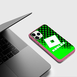 Чехол iPhone 11 Pro матовый Roblox, цвет: 3D-малиновый — фото 2