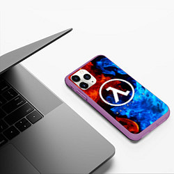 Чехол iPhone 11 Pro матовый HALF-LIFE, цвет: 3D-фиолетовый — фото 2