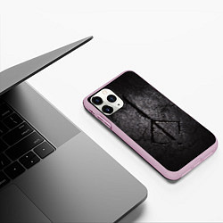 Чехол iPhone 11 Pro матовый BLOODBORNE HUNTER, цвет: 3D-розовый — фото 2