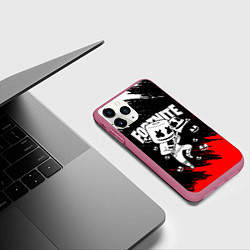 Чехол iPhone 11 Pro матовый FORTNITE x MARSHMELLO, цвет: 3D-малиновый — фото 2