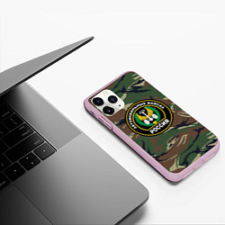 Чехол iPhone 11 Pro матовый Автомобильные войска камуфляж, цвет: 3D-розовый — фото 2