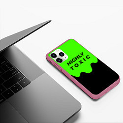 Чехол iPhone 11 Pro матовый HIGHLY toxic 0 2, цвет: 3D-малиновый — фото 2