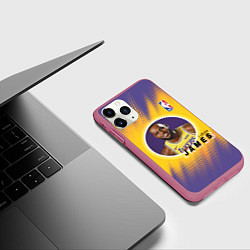 Чехол iPhone 11 Pro матовый LeBron James, цвет: 3D-малиновый — фото 2