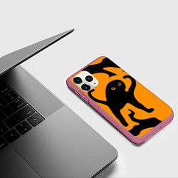 Чехол iPhone 11 Pro матовый Кот- мем, цвет: 3D-малиновый — фото 2