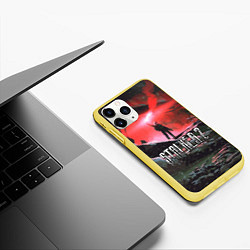 Чехол iPhone 11 Pro матовый Stalker 2, цвет: 3D-желтый — фото 2