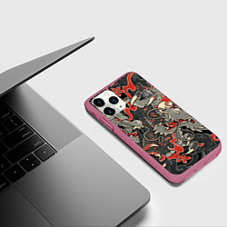 Чехол iPhone 11 Pro матовый Самурай Якудза, драконы, цвет: 3D-малиновый — фото 2