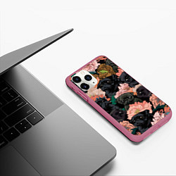 Чехол iPhone 11 Pro матовый Мопсы и Цветы, цвет: 3D-малиновый — фото 2