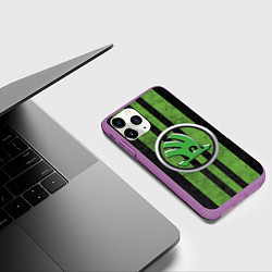 Чехол iPhone 11 Pro матовый Skoda Green Logo Z, цвет: 3D-фиолетовый — фото 2