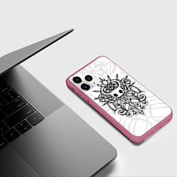 Чехол iPhone 11 Pro матовый HOLLOW KNIGHT ХОЛЛОУ НАЙТ, цвет: 3D-малиновый — фото 2
