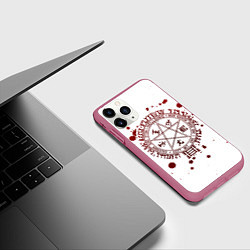 Чехол iPhone 11 Pro матовый Хеллсинг, Печать Алукарда, цвет: 3D-малиновый — фото 2