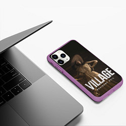 Чехол iPhone 11 Pro матовый RESIDENT EVIL VILLAGE, цвет: 3D-фиолетовый — фото 2