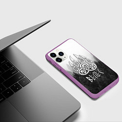 Чехол iPhone 11 Pro матовый ВЕЛЕС туманный лес, цвет: 3D-фиолетовый — фото 2