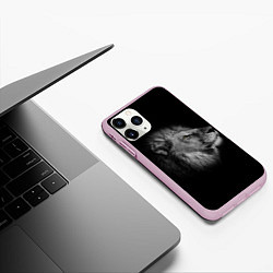 Чехол iPhone 11 Pro матовый Гордый лев, цвет: 3D-розовый — фото 2