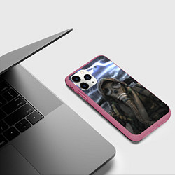 Чехол iPhone 11 Pro матовый S T A L K E R С Т А Л К Е Р, цвет: 3D-малиновый — фото 2