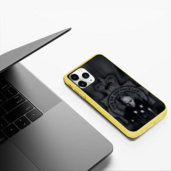 Чехол iPhone 11 Pro матовый FLINT THE PRODIGY ПРОДИДЖИ Z, цвет: 3D-желтый — фото 2