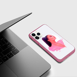 Чехол iPhone 11 Pro матовый Ариана арт, цвет: 3D-малиновый — фото 2