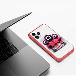 Чехол iPhone 11 Pro матовый SQUID GAME СОТРУДНИКИ ИГРА В КАЛЬМАРА, цвет: 3D-красный — фото 2