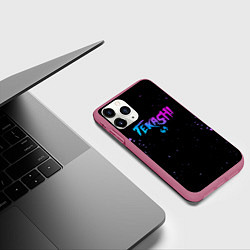 Чехол iPhone 11 Pro матовый 6IX9INE - Капли, цвет: 3D-малиновый — фото 2