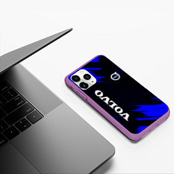 Чехол iPhone 11 Pro матовый Volvo авто текстура, цвет: 3D-фиолетовый — фото 2