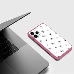 Чехол iPhone 11 Pro матовый Паттерн - кошачьи лапки 3D, цвет: 3D-малиновый — фото 2
